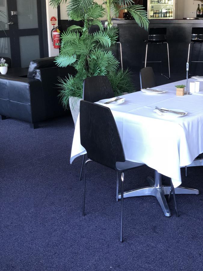 Adelaide Airport Motel Екстер'єр фото