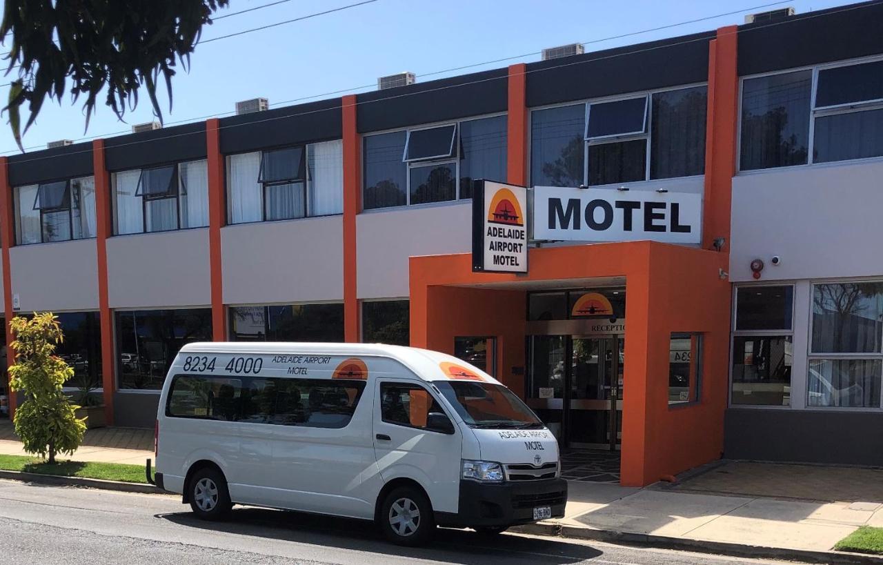 Adelaide Airport Motel Екстер'єр фото